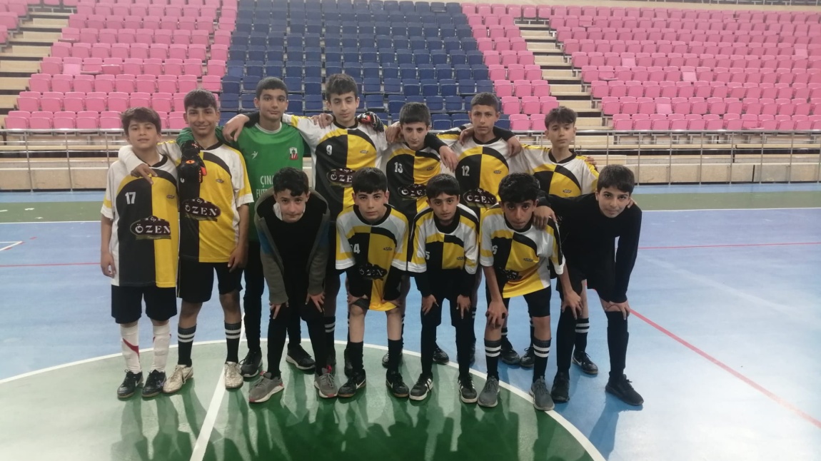 Okullar Arası Futsal Turnuvası Başladı